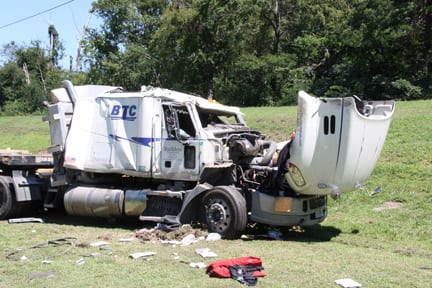 SemiRollover2 | My Pulse News Semi Rollover 2