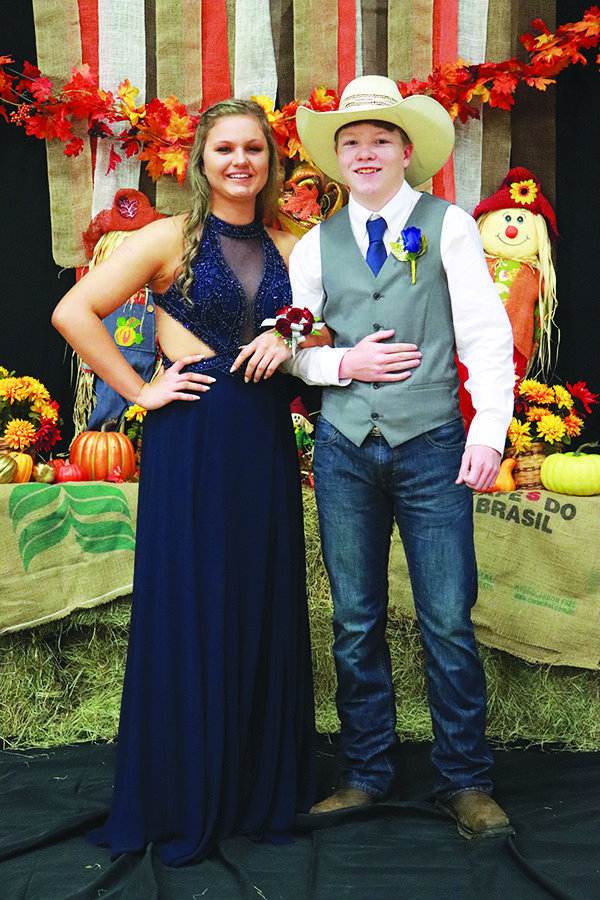 EleventhGradeQueenMaddieEllisandKingCalebReynolds2 | My Pulse News